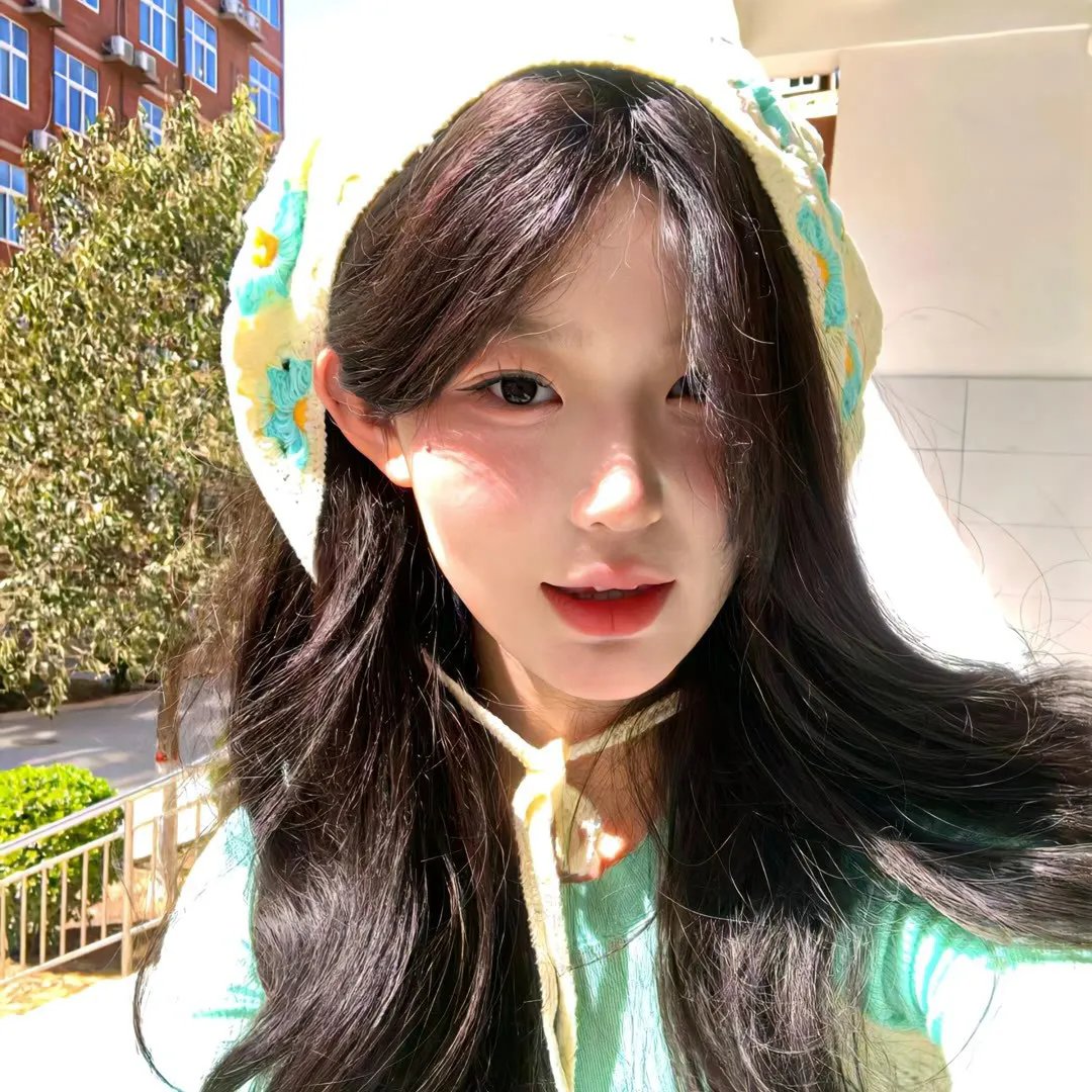 与君远相知，不道云海深